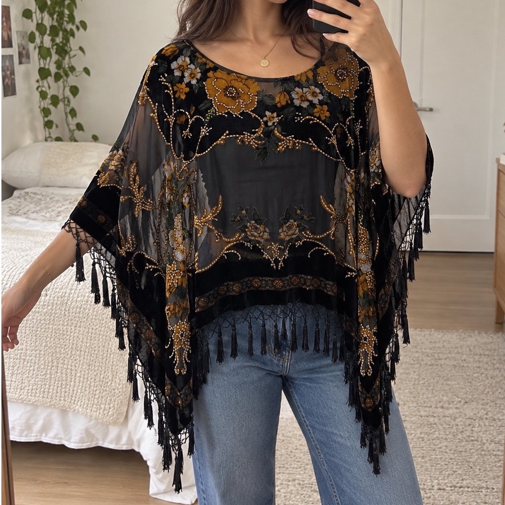 Vintage Silk Velvet Burnout Floral Shawl Tassel Fringe Kimono Wrap Black Gold